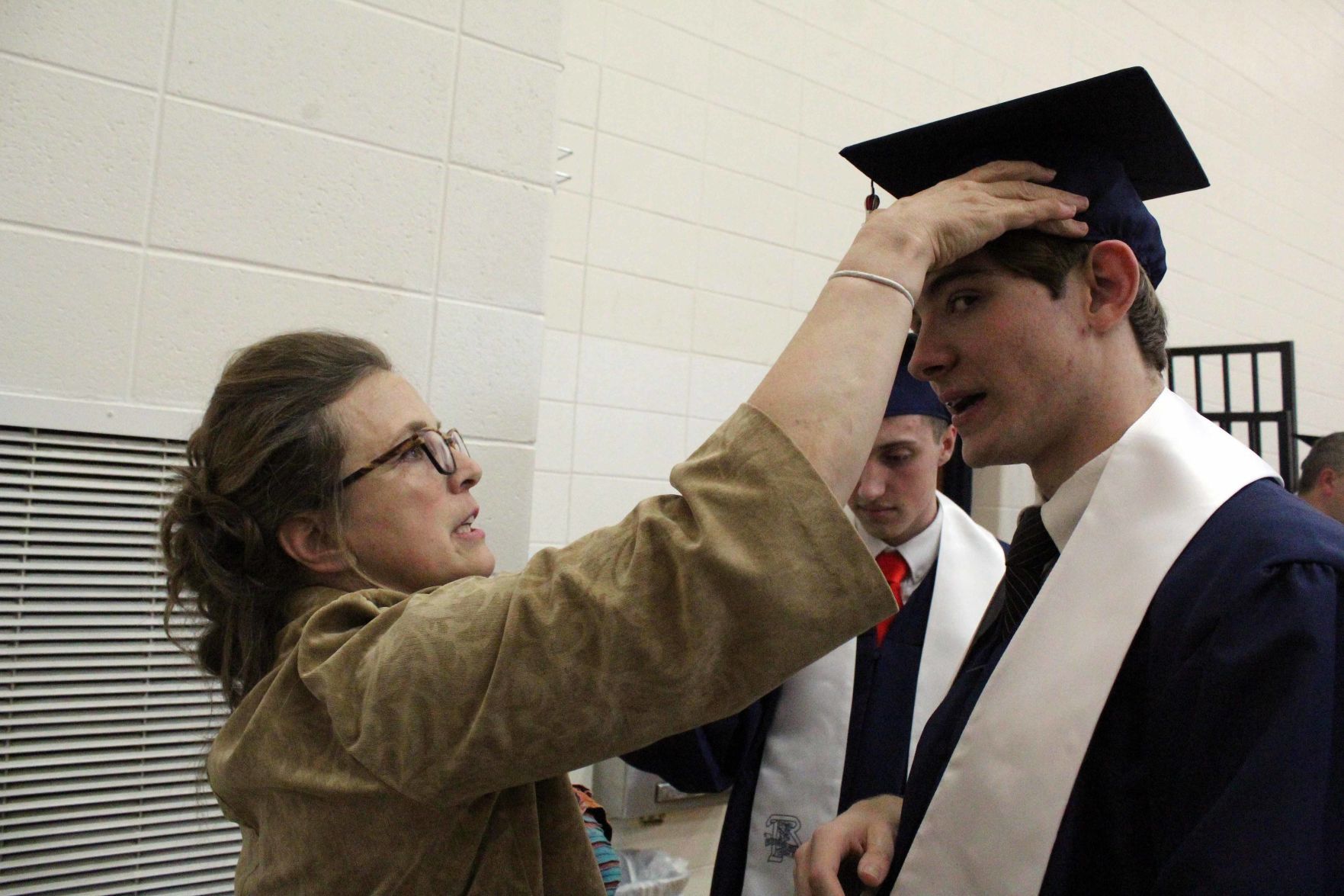 053019-reed-gallery-grad003